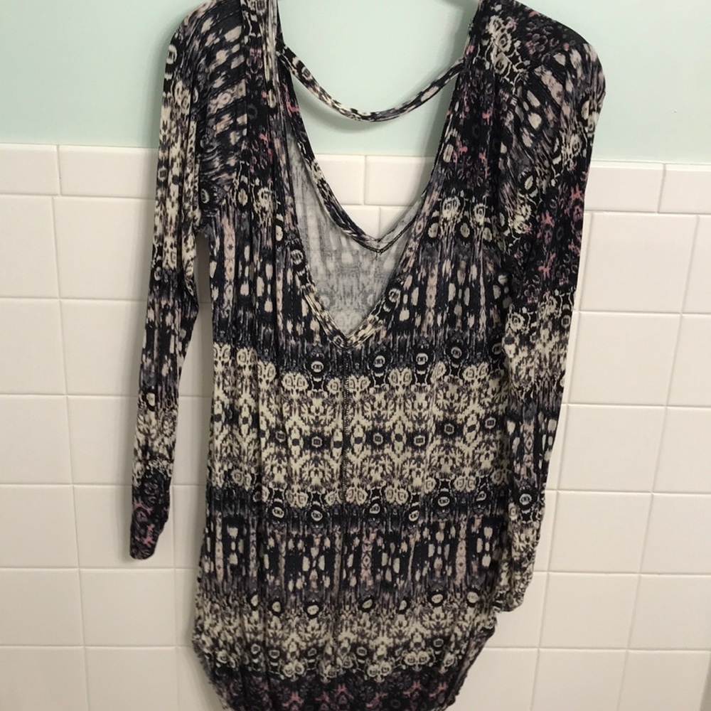 Beautiful Tunic! - Picture 2 of 3